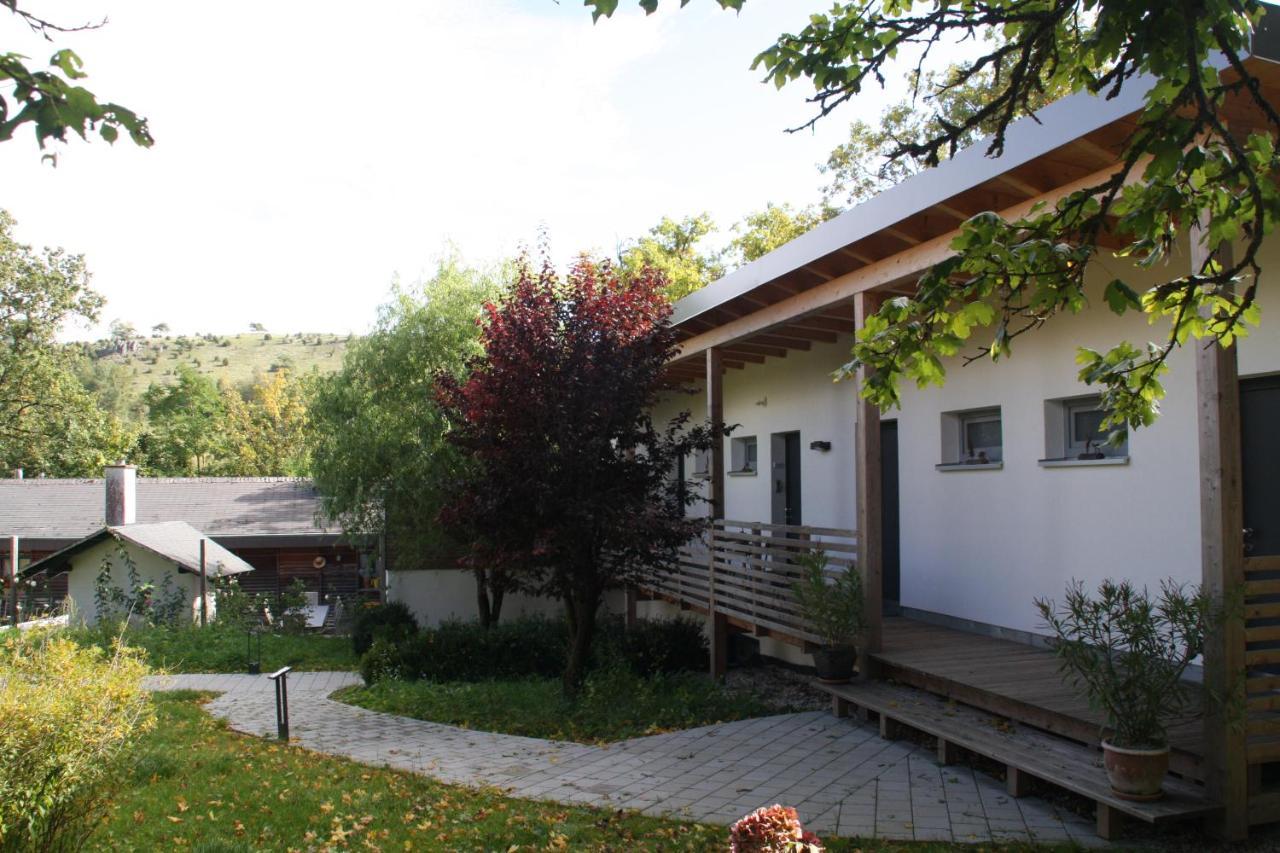Zimmervermietung Am Habsberg Velburg Buitenkant foto